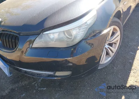 2010 BMW 528I z USA, uszkodzony, nr VIN WBANU5C56AC460341